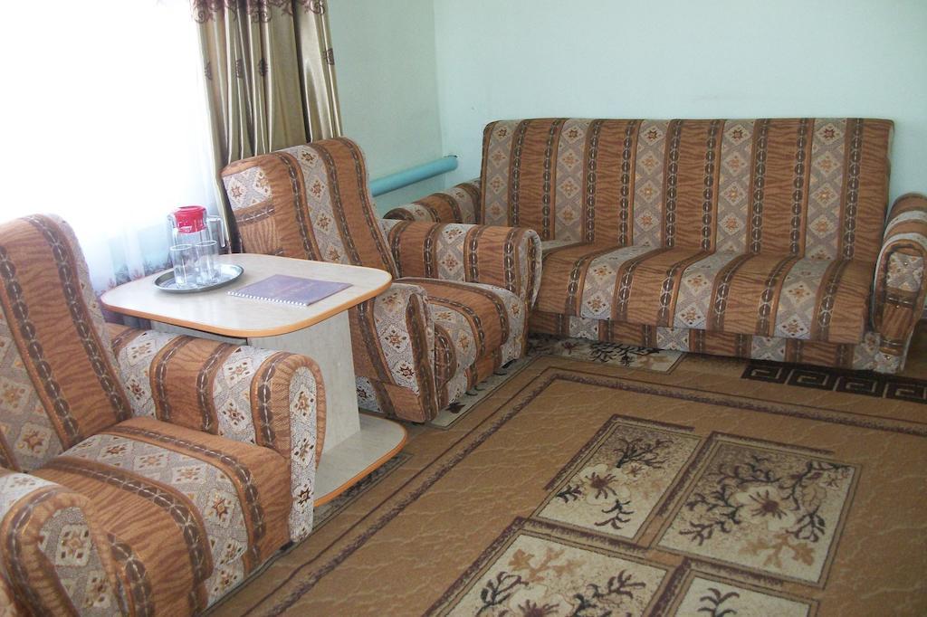 Enirest Hotel Karakol Room photo